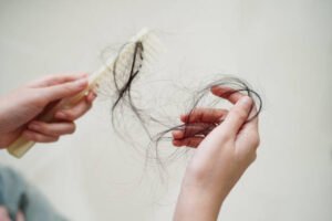 Hair Loss Symptoms, Causes & Treatment Guide