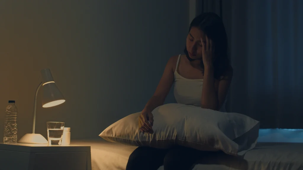 Insomnia Symptoms, Causes & Treatment Guide